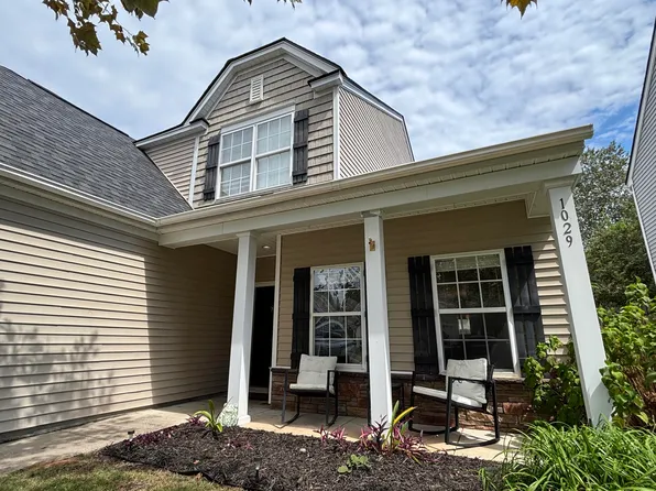 1029 Whitlow Blvd, Summerville, SC 29483