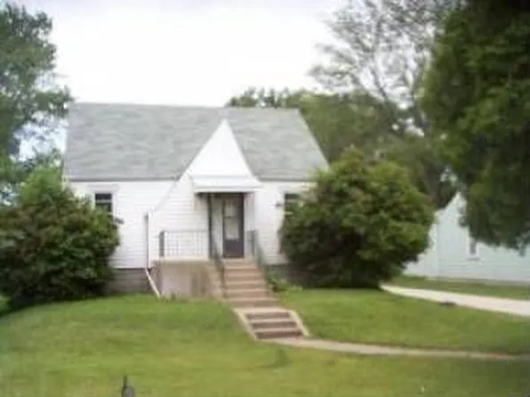 3006 Sandra Ave, Melrose Park, IL 60164