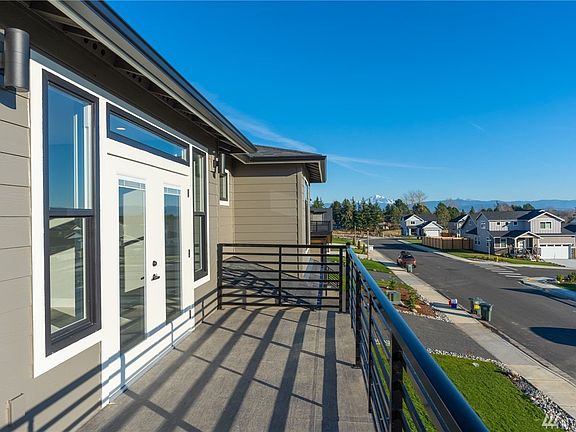 2nd image of 5628 Clearview Dr