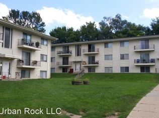 6820 Holcomb Ave SUITE 21, Urbandale, IA 50322