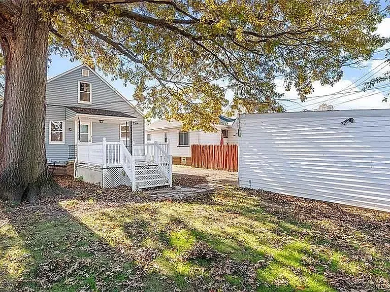 6906 Gerald Ave — Photo 3