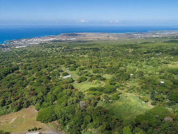 3rd image of 75-5302 Mamalahoa Hwy Lot B-3/6