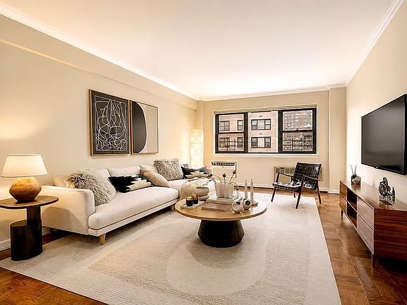2nd image of 181 E 73rd St APT 12A