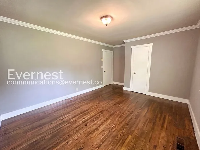 4908 Briarwood Dr — Photo 13