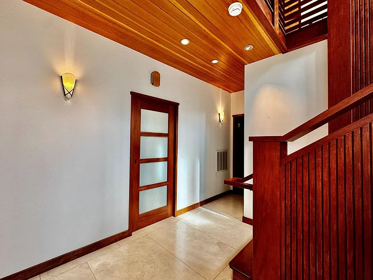 60 Frances Ave — Photo 46
