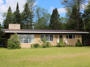 6755 Scenic Dr, Sault Sainte Marie, MI 49783