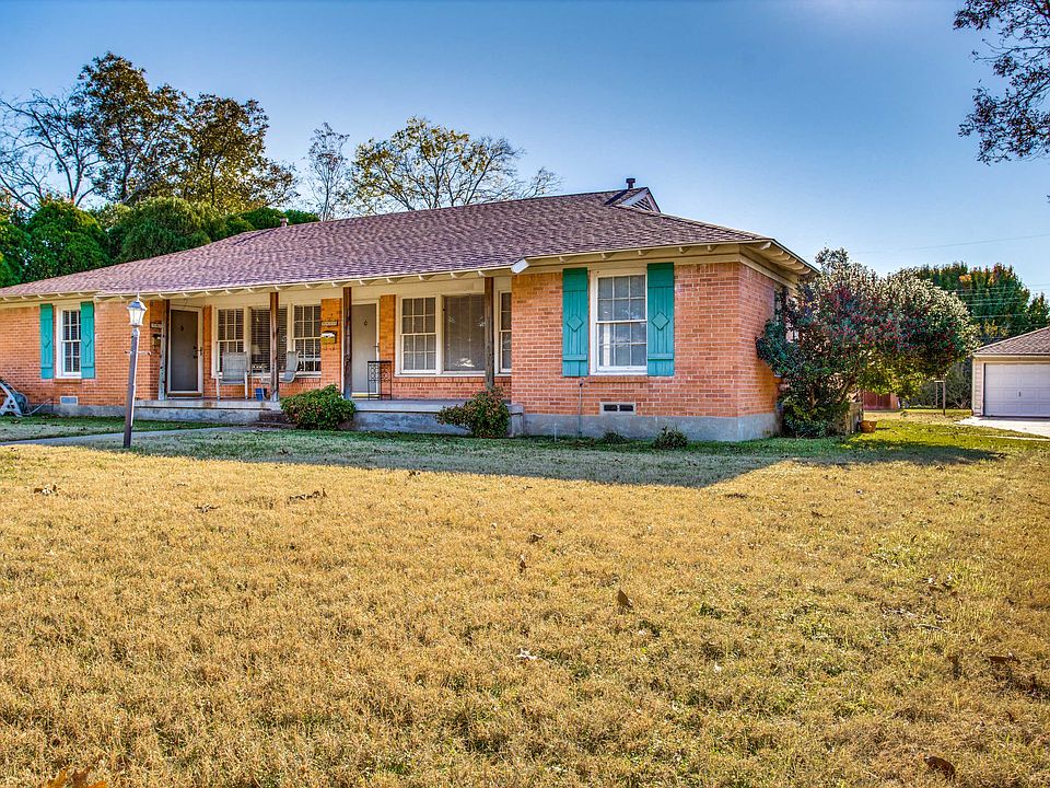 1st image of 9407 Forest Hills Pl