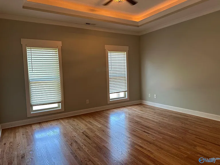 211 Blackoak Dr — Photo 15