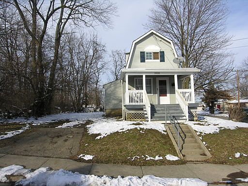 1st image of 2020 Highland Ave