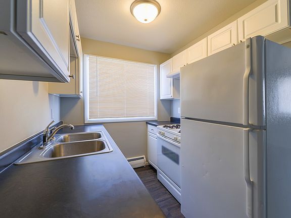 5th image of 1708 Glenwood Ave APT 6