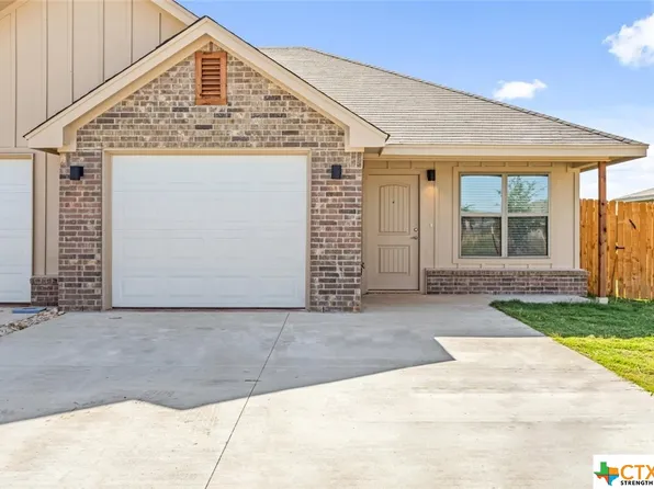 1121 College Ave, Troy, TX 76579