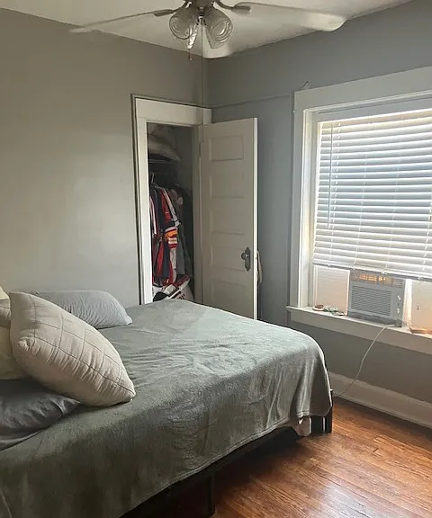 3935 Clark Ave #2S — Photo 4