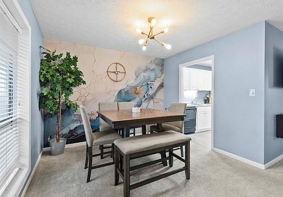 4th image of 8740 Roswell Rd Unit 10B