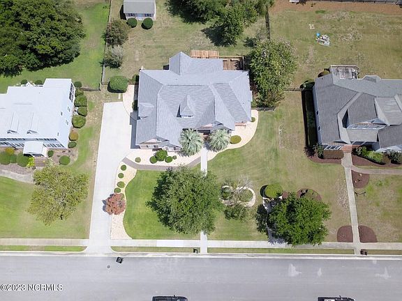 2nd image of 201 Glenn Abby Drive