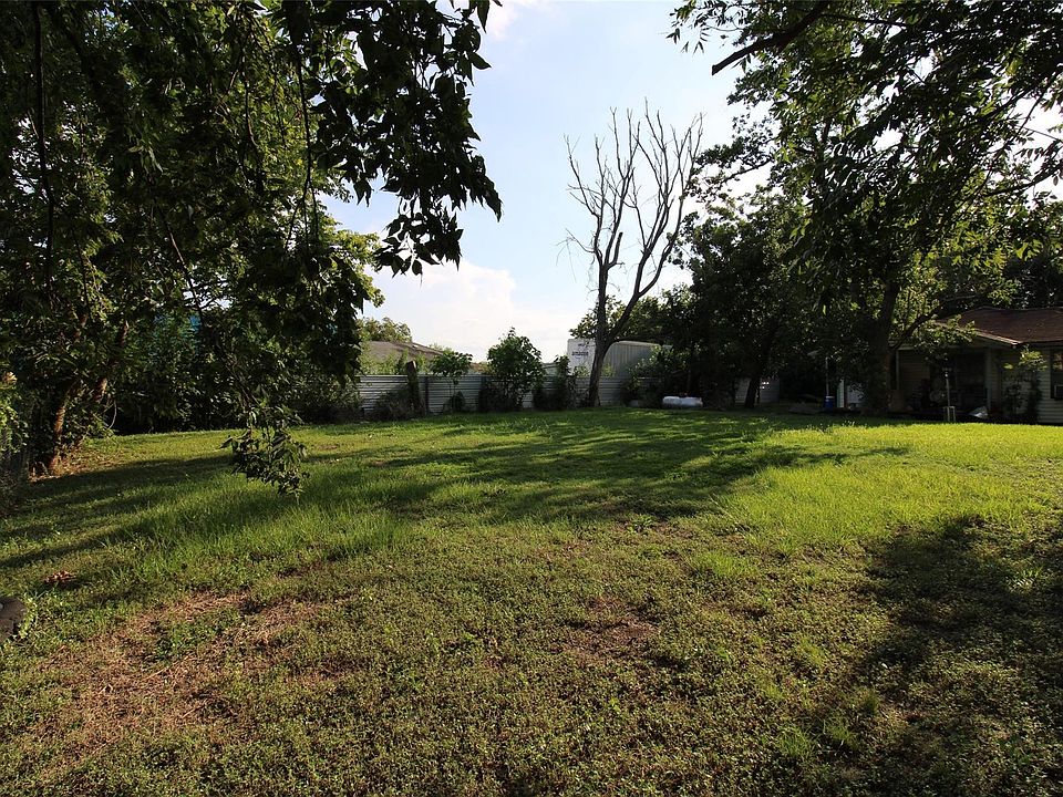 1st image of 125 Hillsman Ln