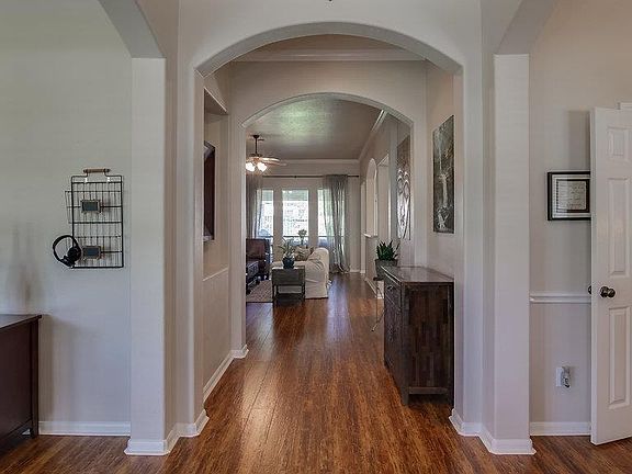 2nd image of 17803 Oak Park Bend Ln