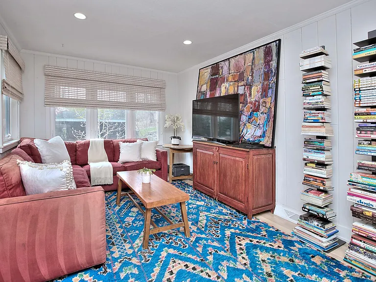 28 Narrow Rocks Rd — Photo 6
