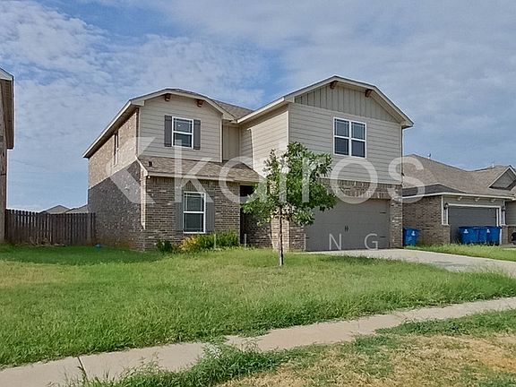 2nd image of 905 NW 4th St