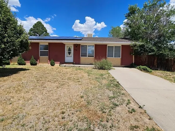 719 Candlewood Dr, Canon City, CO 81212