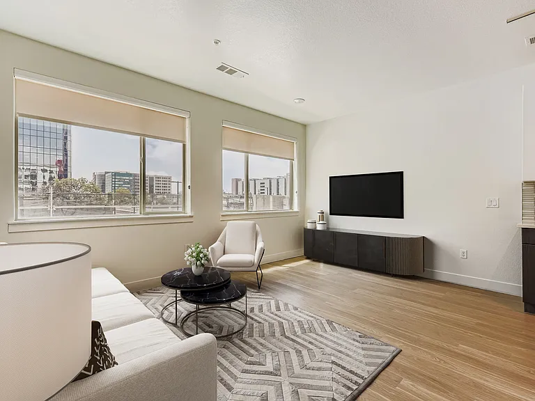 Plan A3: light and bright living room with city views