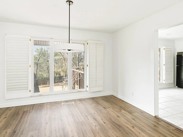 Dining room connected to kitchen