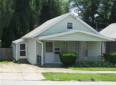 1st image of 1123 W 4th St