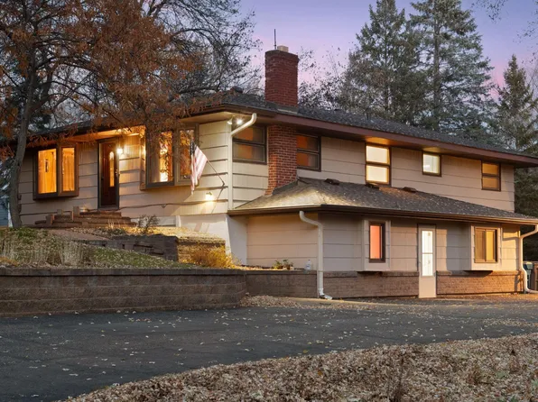 5021 Beacon Hill Rd, Minnetonka, MN 55345