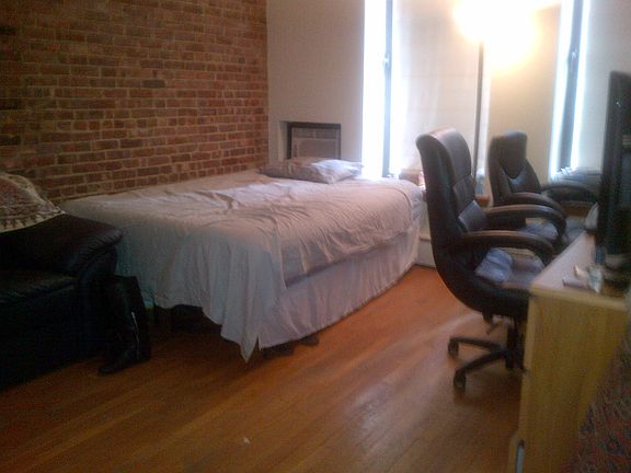 5th image of 59 W 70th St APT 5