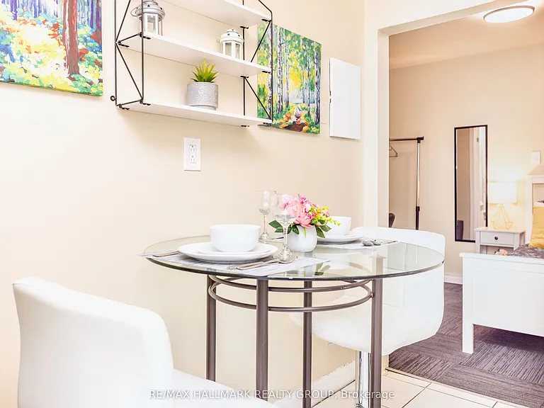 456 Bronson Ave #4 — Photo 6