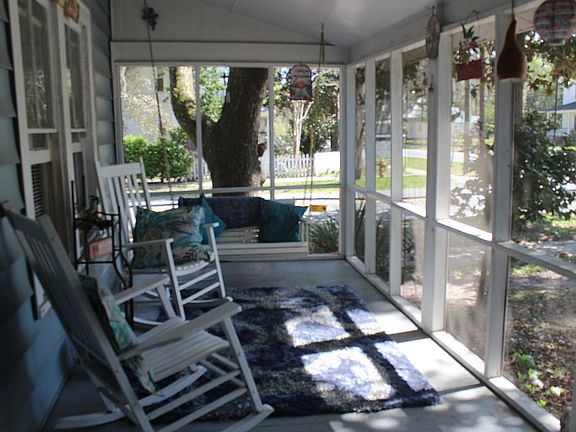 Screened Front Porch