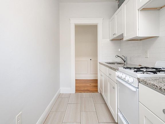 5th image of 49 Worthington St APT 48