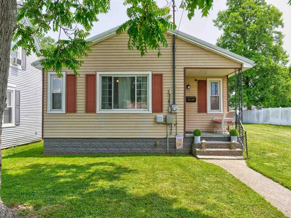 712 15th St, Tell City, IN 47586