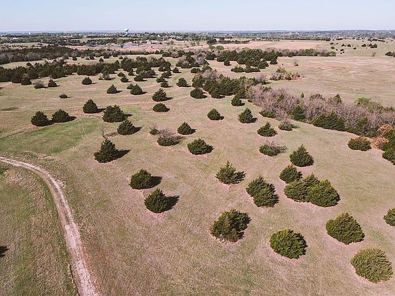 4th image of 6012 N Jardot Rd Lot 4