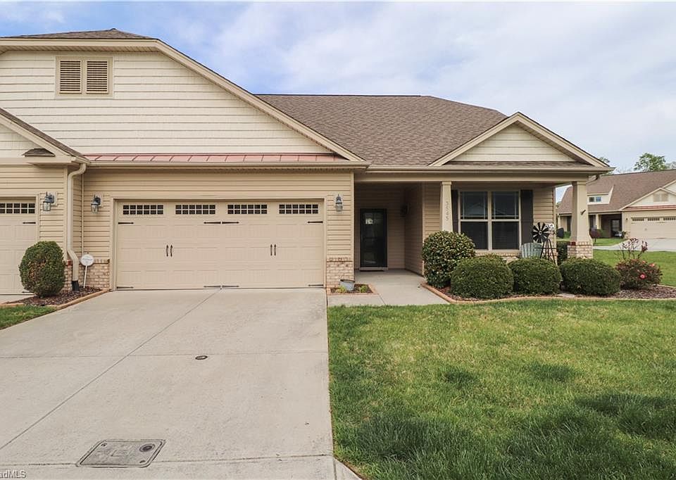 1st image of 3545 Sainsbury Ln
