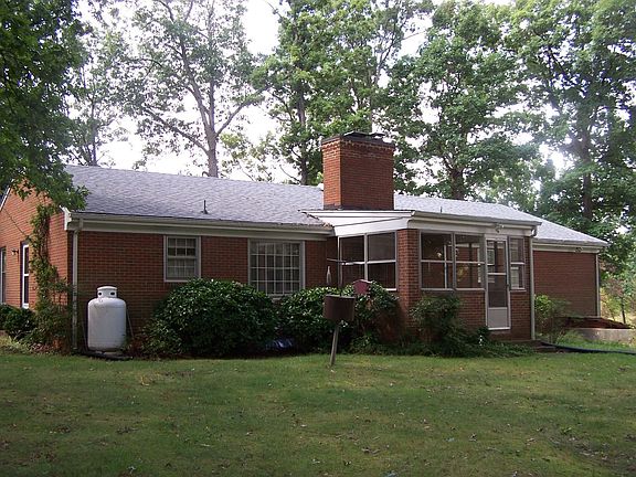 2nd image of 1222 Lockewood Dr