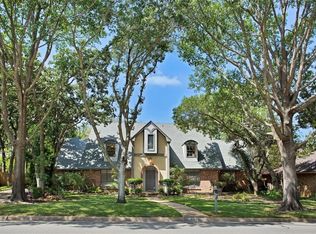 4800 Racquet Club Dr, Arlington, TX 76017