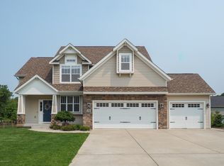 7940 Port Hope Dr, Kalamazoo, MI 49009