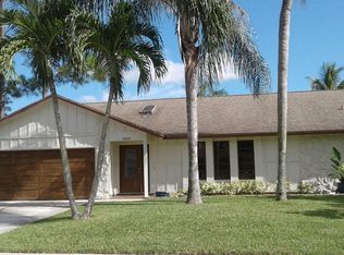14510 Autumn Ave, Wellington, FL 33414