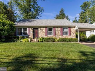 2908 Old Welsh Rd, Willow Grove, PA 19090