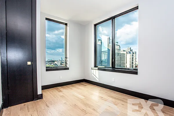 Rented by EXR | media 47