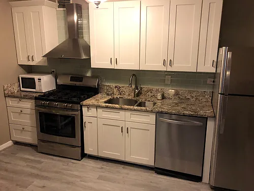 4141 N Henderson Rd #327 Photo 1