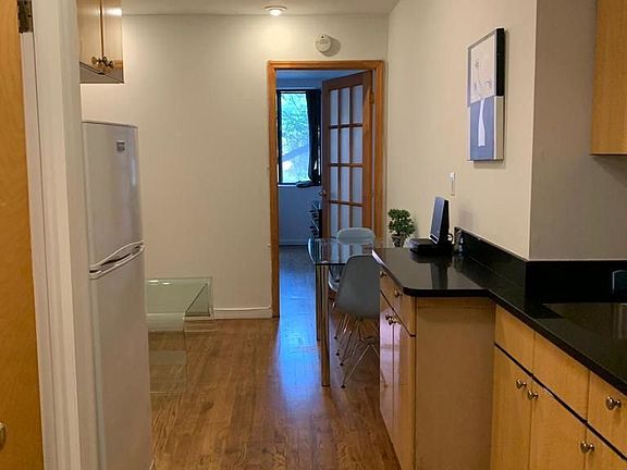 2nd image of 626 10th Ave APT 4A