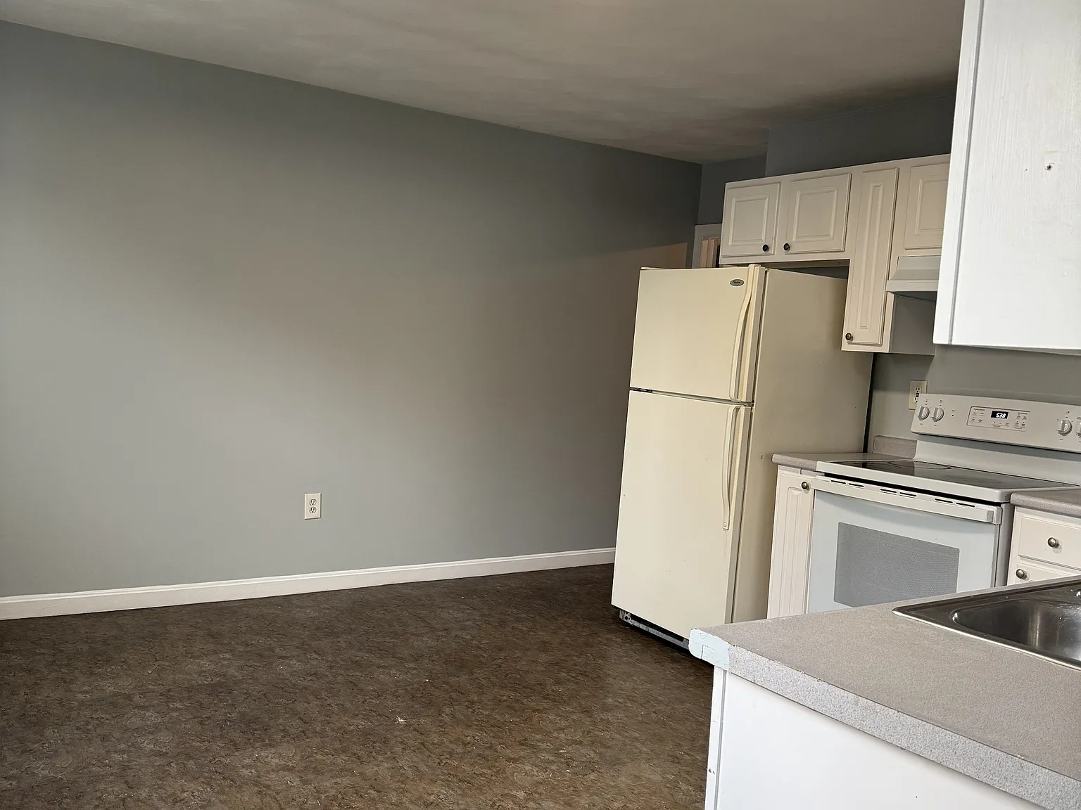 131-133 Ledge Street Providence - 2R — Photo 2