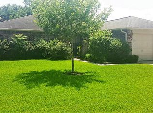 10010 Willmont Rd, La Porte, TX 77571