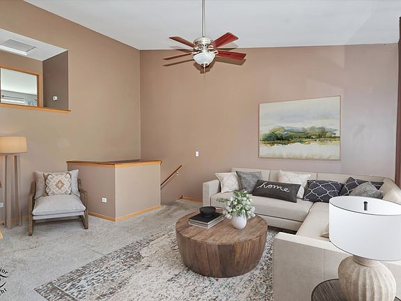 5th image of 16006 Golfview Dr