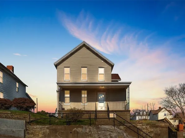 209 S Allen Ave, Donora, PA 15033
