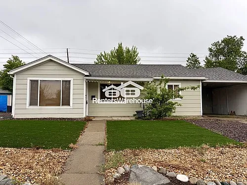 13575 E 13th Ave Photo 1