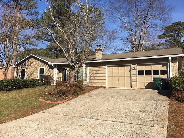 1st image of 210 Parkmont Ct