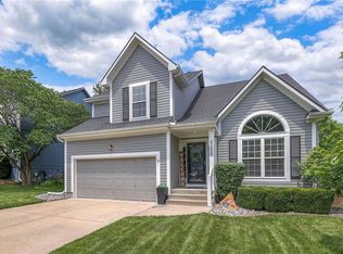 21236 W 120th St, Olathe, KS 66061