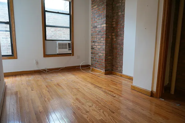 Rented by Compass | media 11